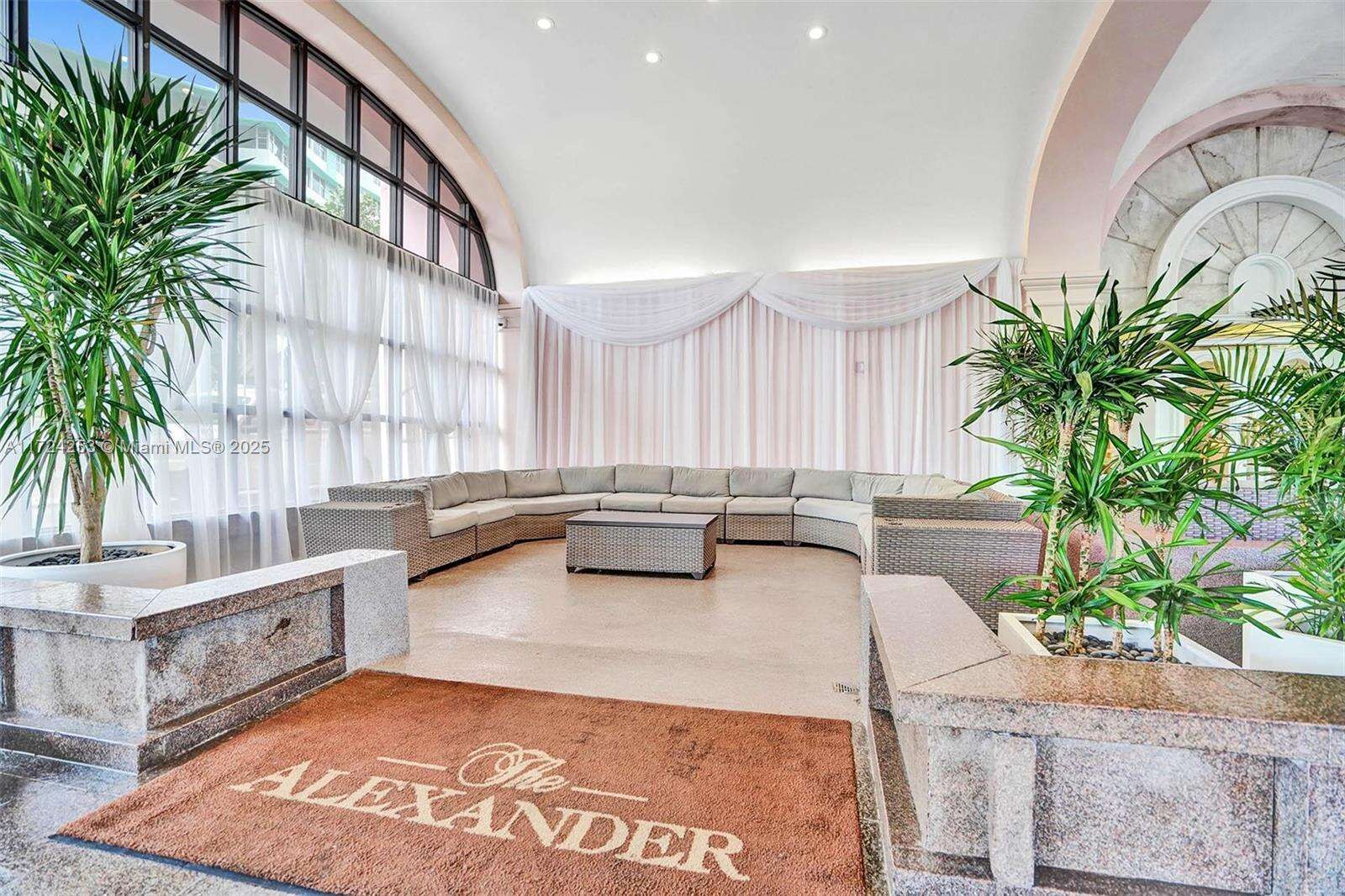 The Alexander at 5225 Collins Ave, Miami Beach, FL 33140 - For Sale photo 65