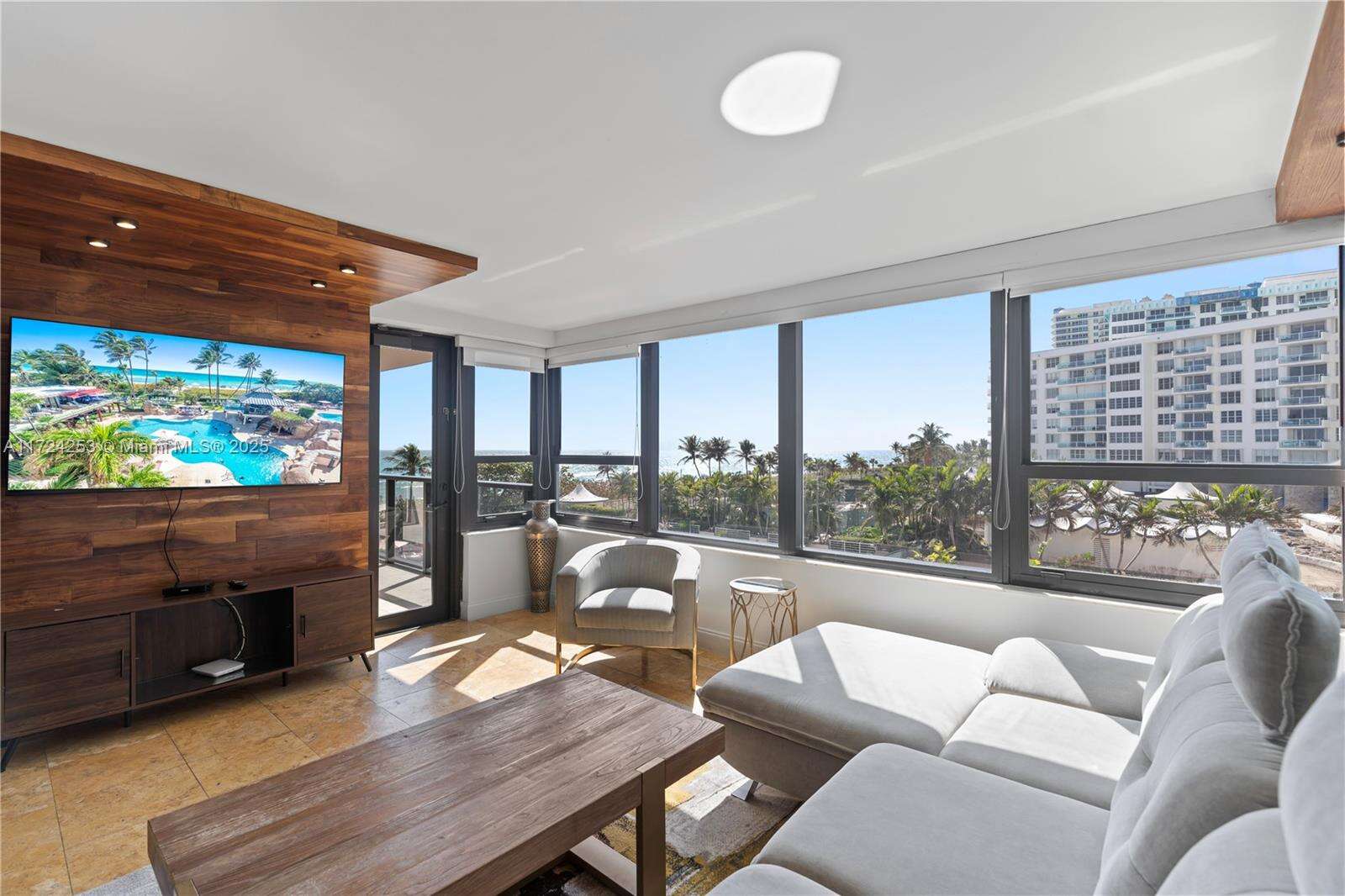 The Alexander at 5225 Collins Ave, Miami Beach, FL 33140 - For Sale photo 9
