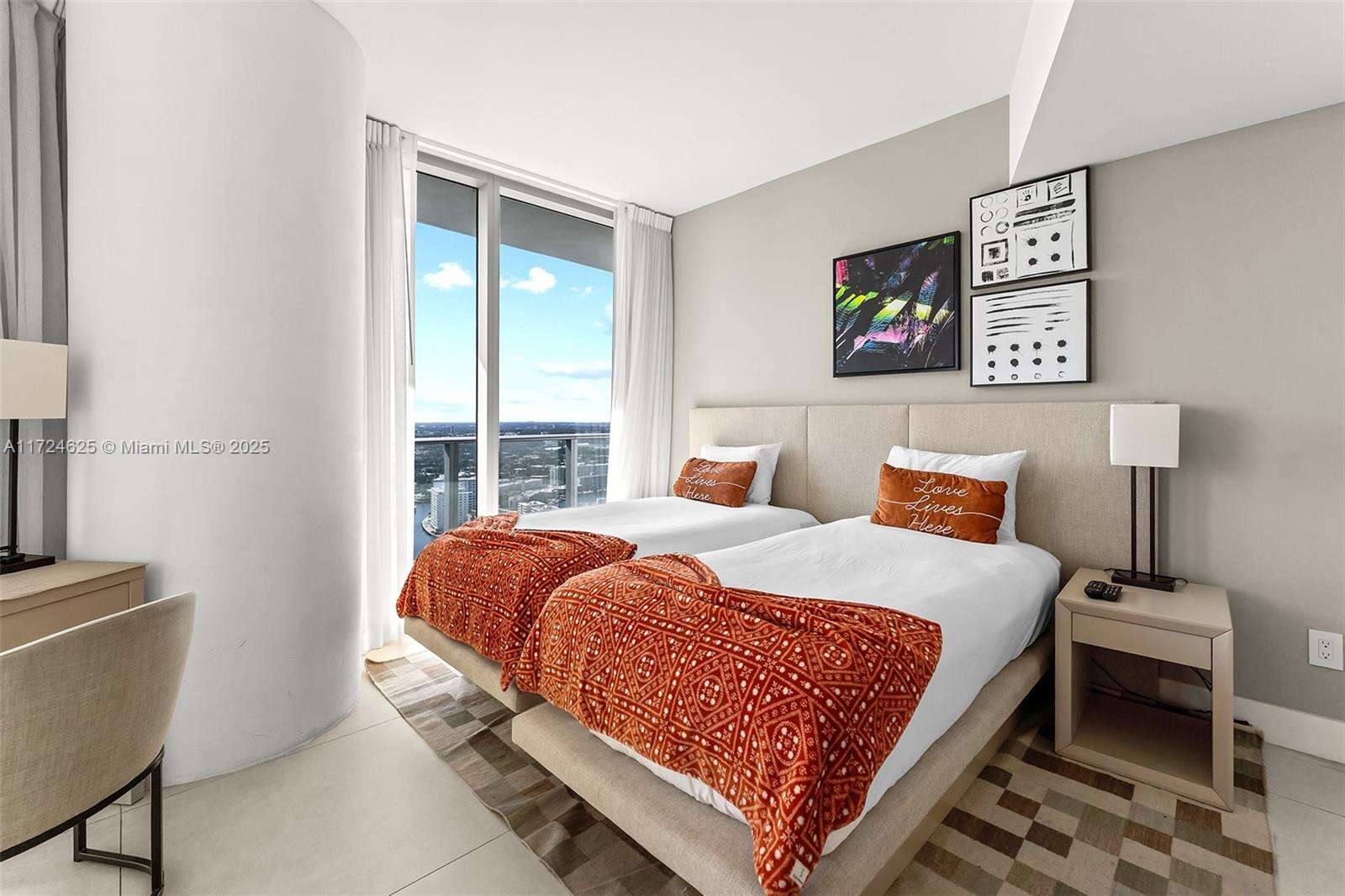 Hyde Resort at 4111 Ocean Dr, Hollywood, FL 33019 - For Sale photo 23