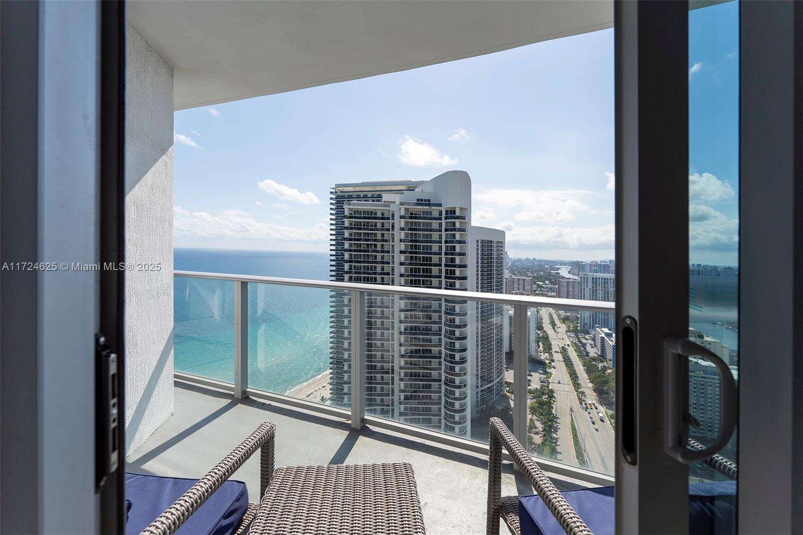 Hyde Resort at 4111 Ocean Dr, Hollywood, FL 33019 - For Sale photo 31