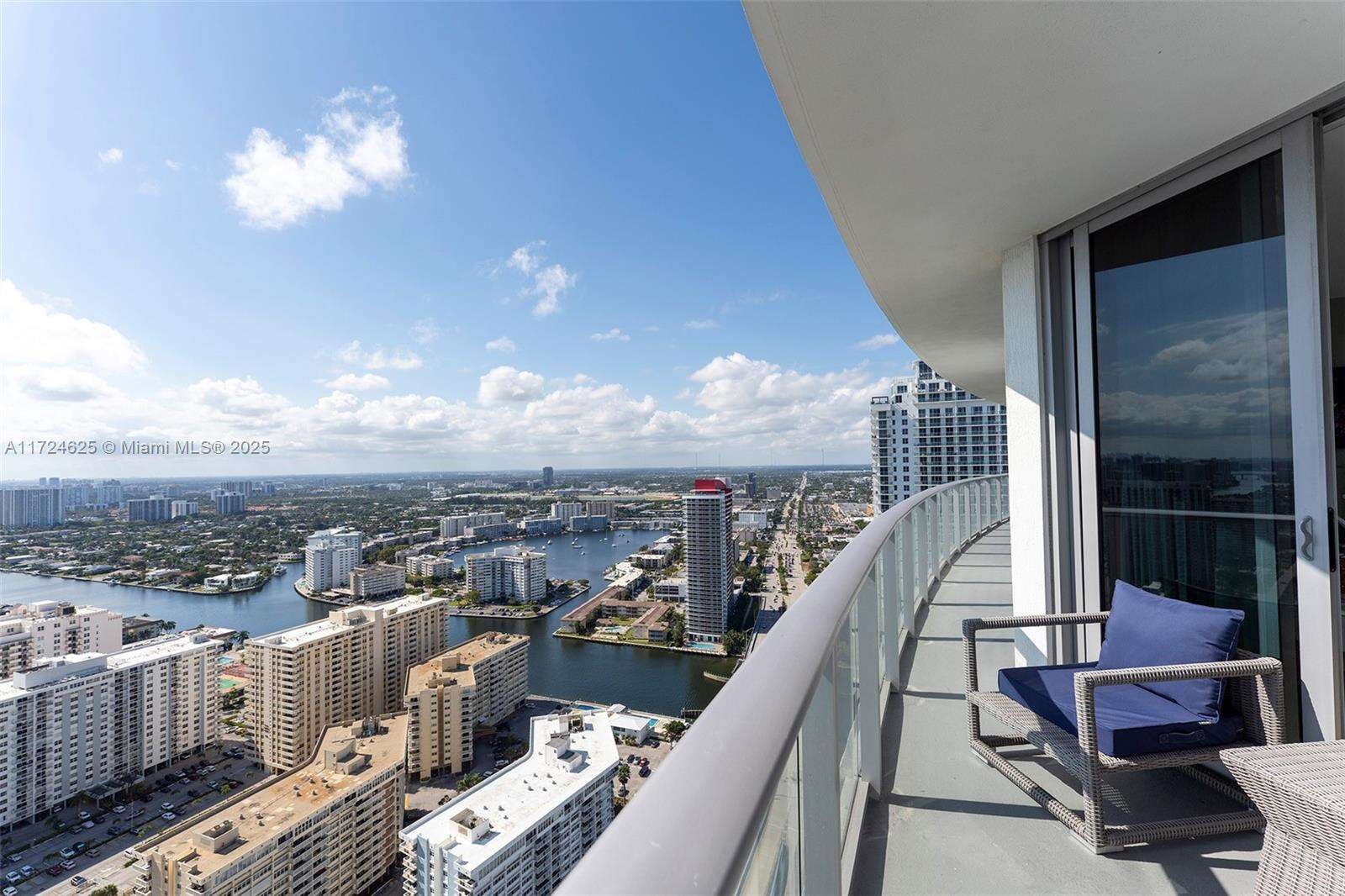 Hyde Resort at 4111 Ocean Dr, Hollywood, FL 33019 - For Sale photo 37