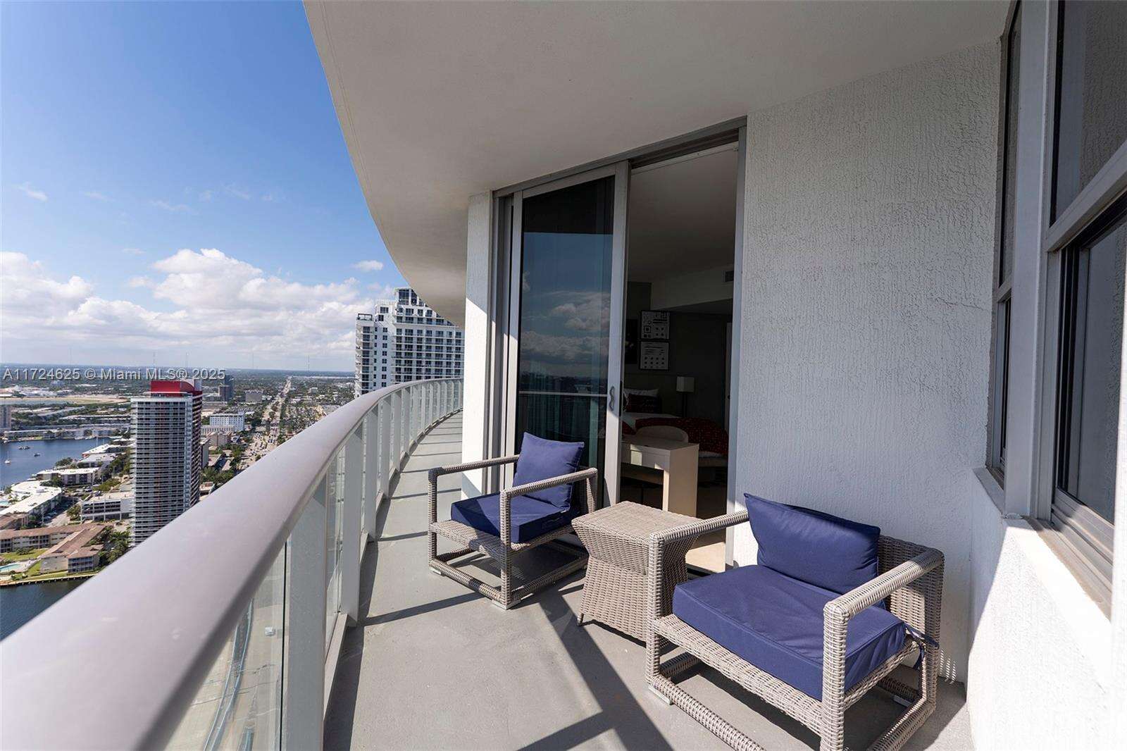 Hyde Resort at 4111 Ocean Dr, Hollywood, FL 33019 - For Sale photo 38