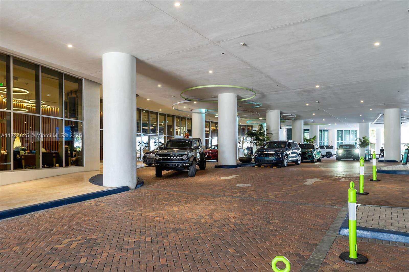 Hyde Resort at 4111 Ocean Dr, Hollywood, FL 33019 - For Sale photo 49
