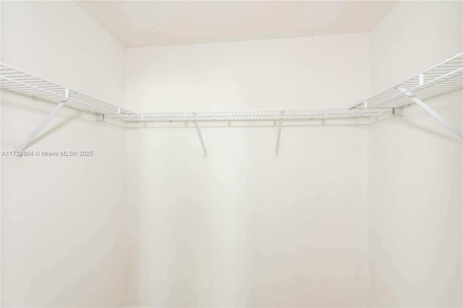 Axis On Brickell at 79 12th St, Miami, FL 33130 - For Sale photo 12