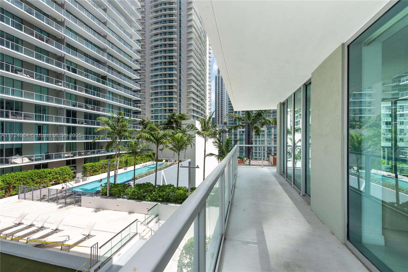 Axis On Brickell at 79 12th St, Miami, FL 33130 - For Sale photo 14