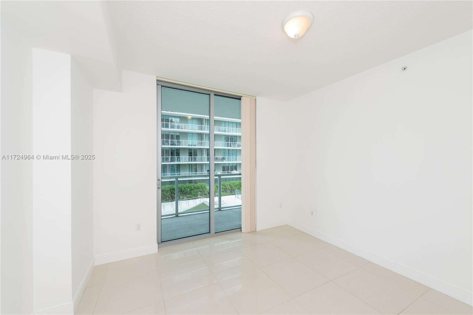 Axis On Brickell at 79 12th St, Miami, FL 33130 - For Sale photo 17