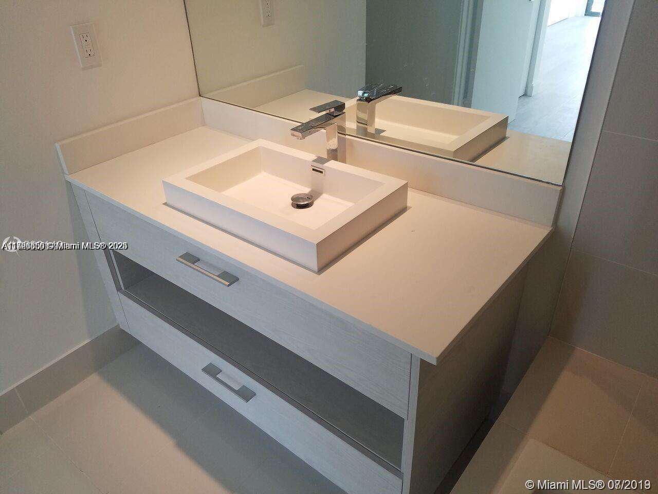 Brickell Heights West at 55 9 St, Miami, FL 33130 - For Sale photo 5