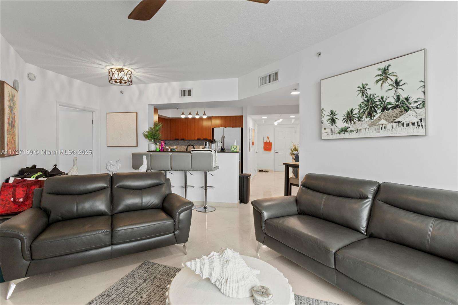 La Perla at 16699 Collins Ave, Sunny Isles Beach, FL 33160 - For Sale photo 16