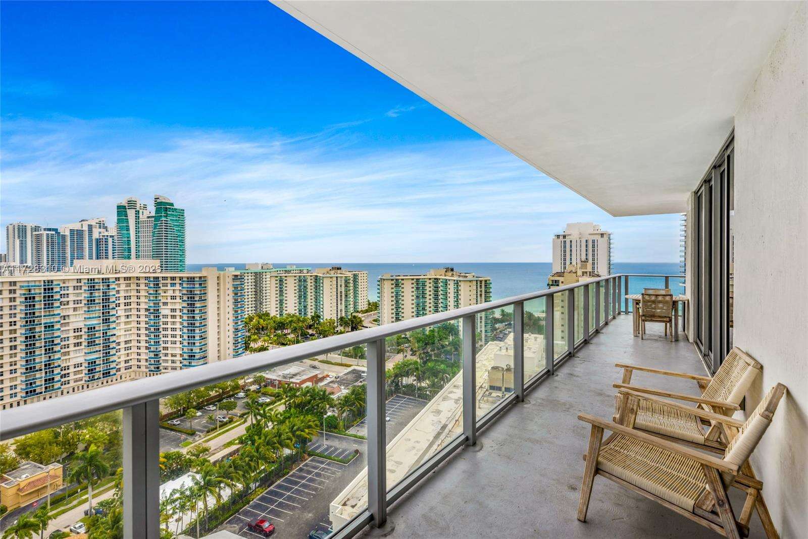 Hyde Beach House at 4010 Ocean Dr, Hollywood, FL 33019 - For Sale photo 4