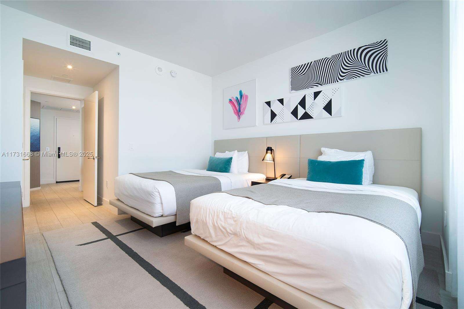 Hyde Beach House at 4010 Ocean Dr, Hollywood, FL 33019 - For Sale photo 14