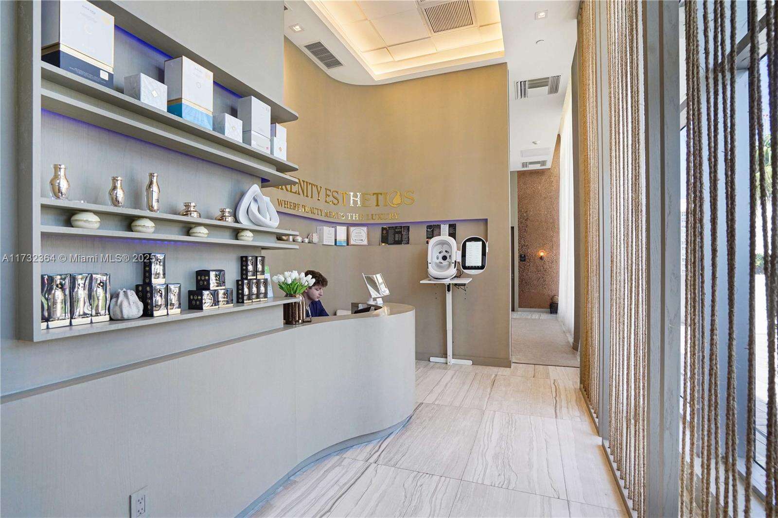 Hyde Beach House at 4010 Ocean Dr, Hollywood, FL 33019 - For Sale photo 35