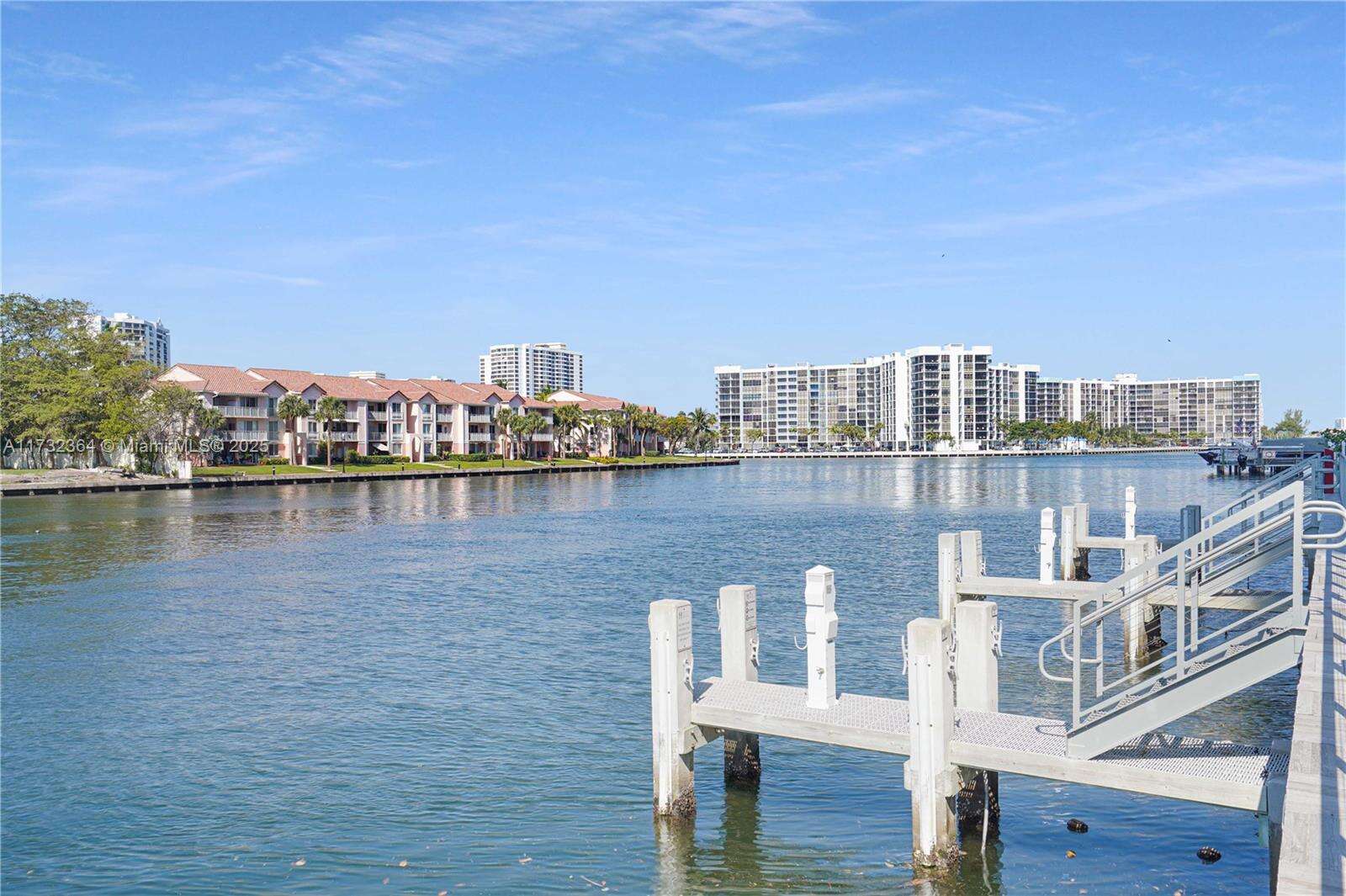 Hyde Beach House at 4010 Ocean Dr, Hollywood, FL 33019 - For Sale photo 53