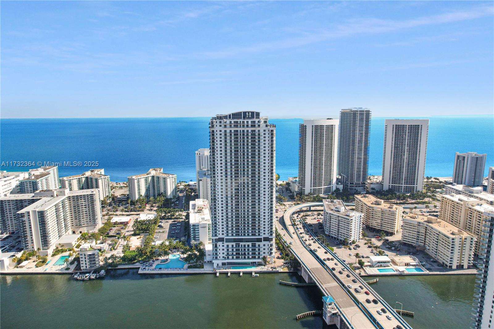 Hyde Beach House at 4010 Ocean Dr, Hollywood, FL 33019 - For Sale photo 61