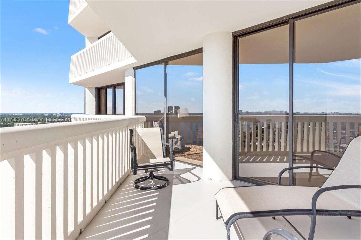 1000 Williams Island at 1000 Island Blvd, Aventura, FL 33160 - For Sale photo 22