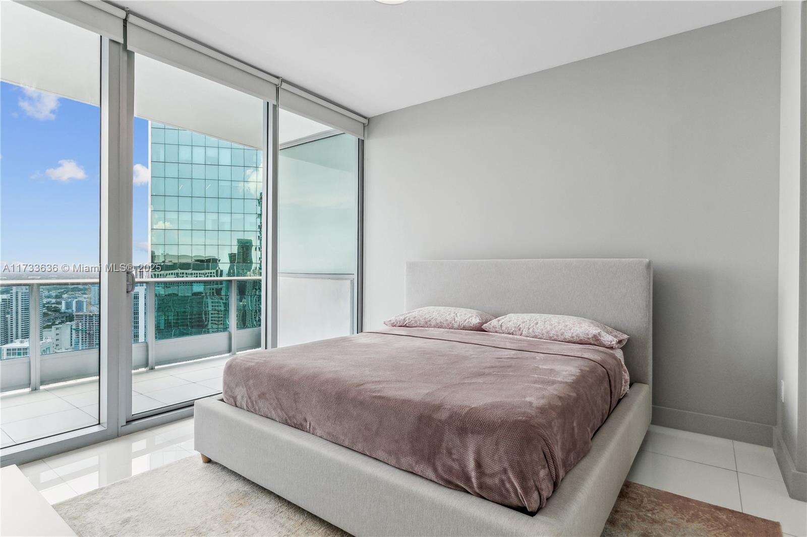 Epic Residences at 200 Biscayne Blvd Way, Miami, FL 33131 - For Sale photo 13