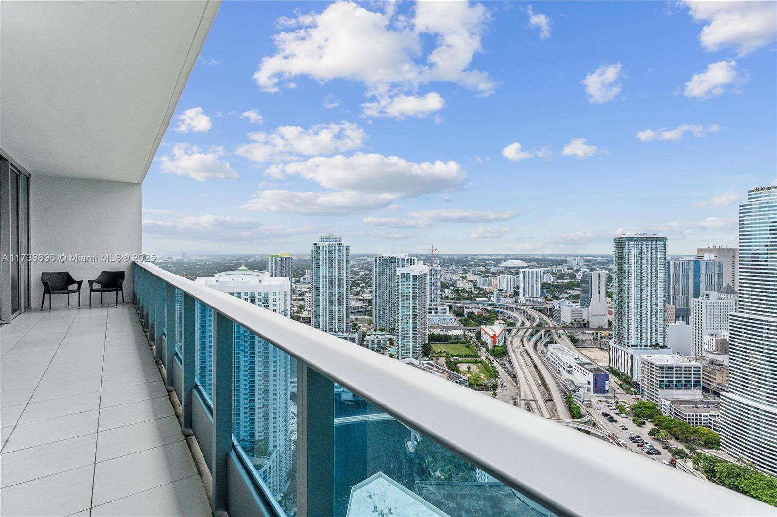 Epic Residences at 200 Biscayne Blvd Way, Miami, FL 33131 - For Sale photo 14