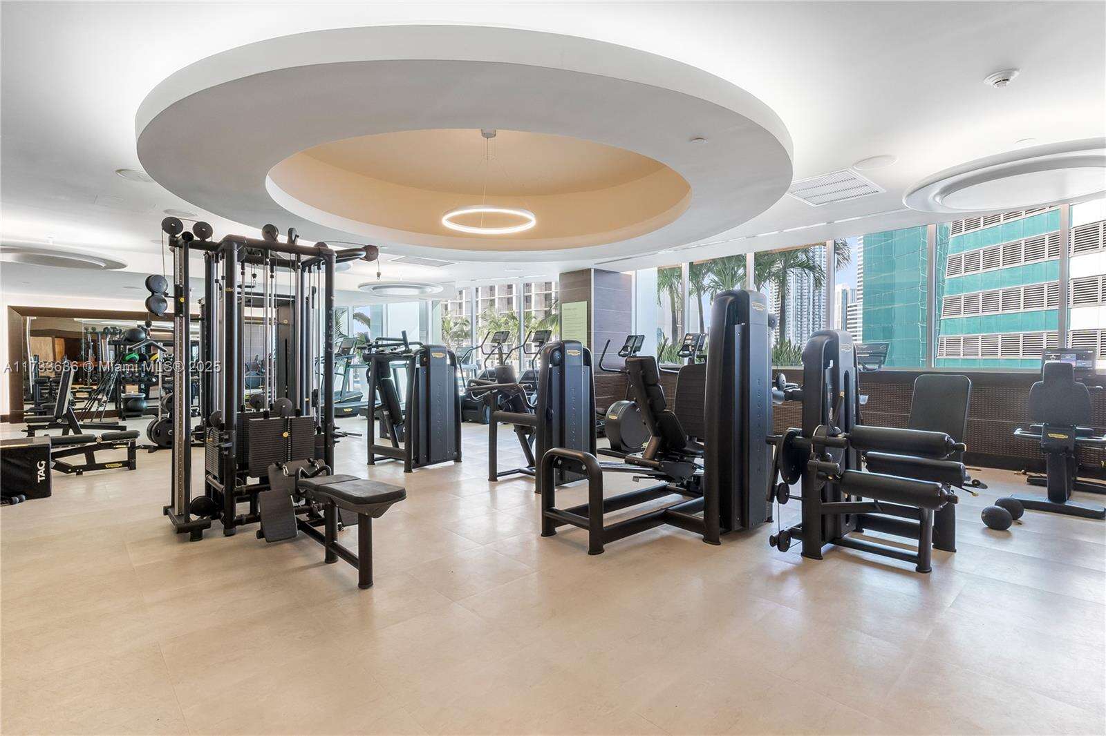 Epic Residences at 200 Biscayne Blvd Way, Miami, FL 33131 - For Sale photo 21