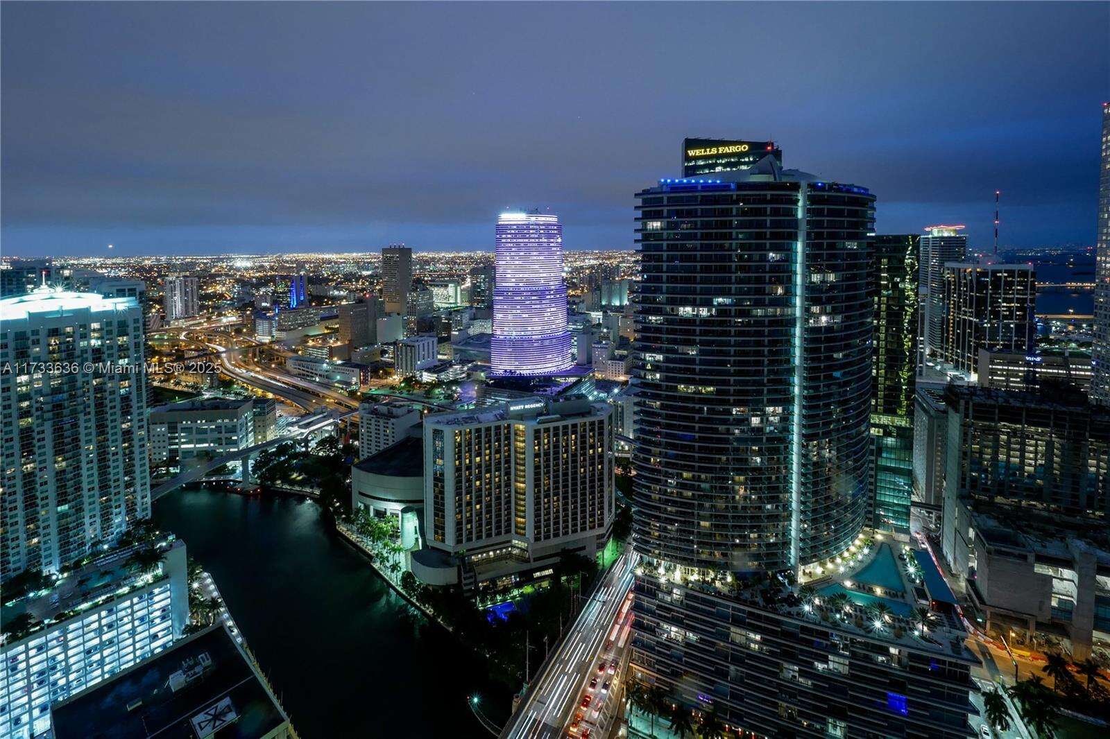 Epic Residences at 200 Biscayne Blvd Way, Miami, FL 33131 - For Sale photo 27