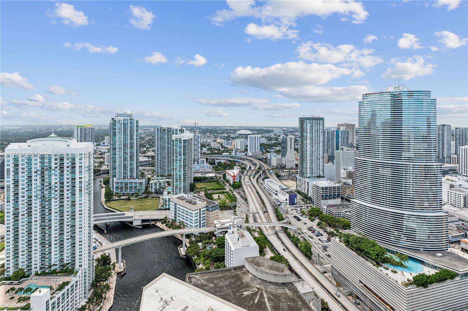 Epic Residences at 200 Biscayne Blvd Way, Miami, FL 33131 - For Sale photo 10