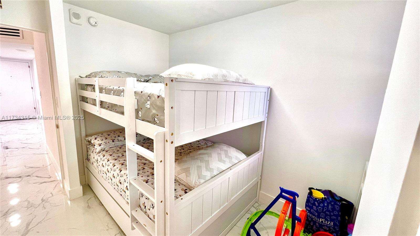 Maison Grande at 6039 Collins Ave, Miami Beach, FL 33140 - For Sale photo 12