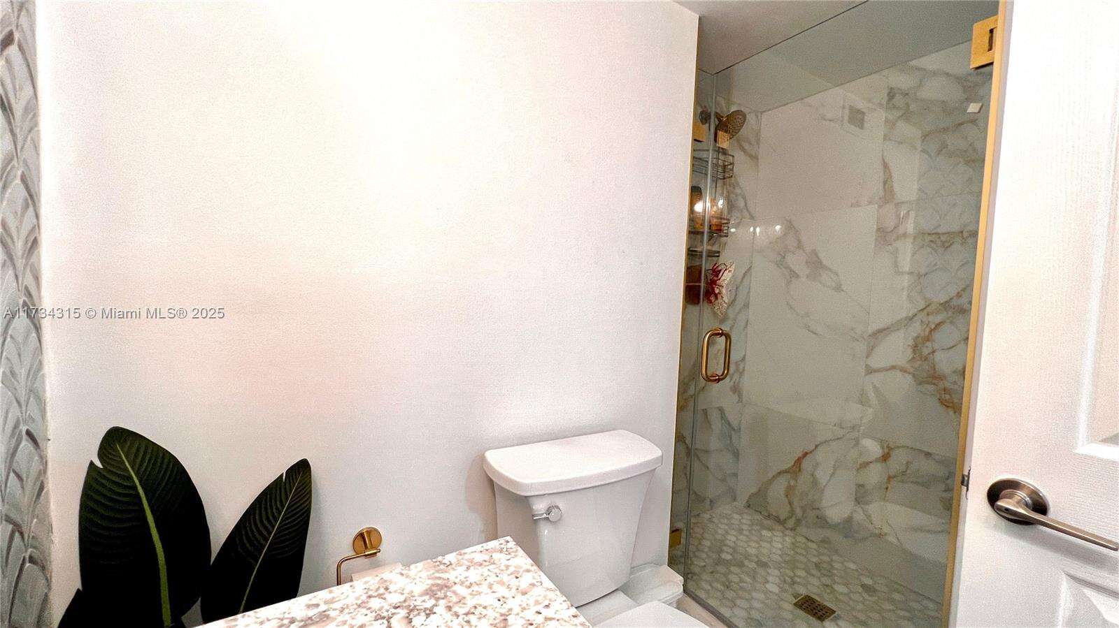 Maison Grande at 6039 Collins Ave, Miami Beach, FL 33140 - For Sale photo 15