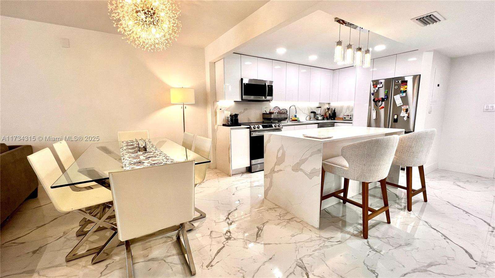Maison Grande at 6039 Collins Ave, Miami Beach, FL 33140 - For Sale photo 10