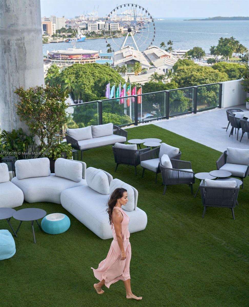 398 NE 5TH STREET - 398 5th St, Miami, FL 33132 | Picture 6