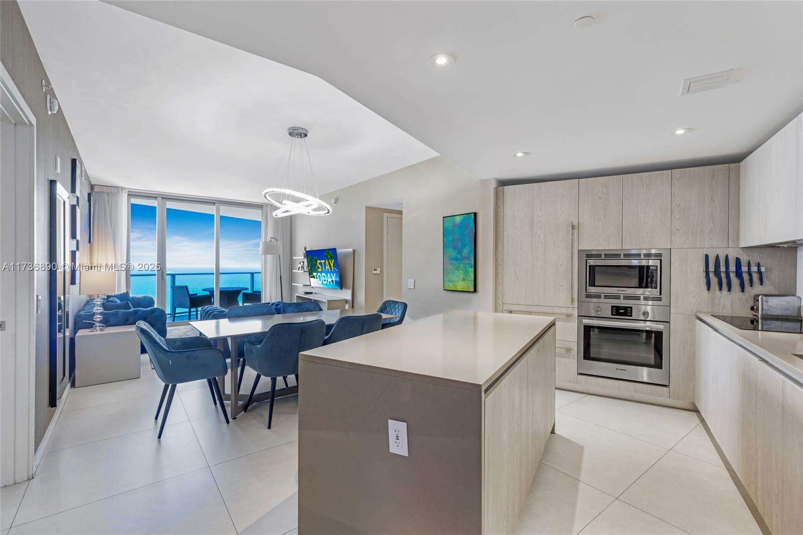 Hyde Resort at 4111 Ocean Dr, Hollywood, FL 33019 - For Sale photo 14