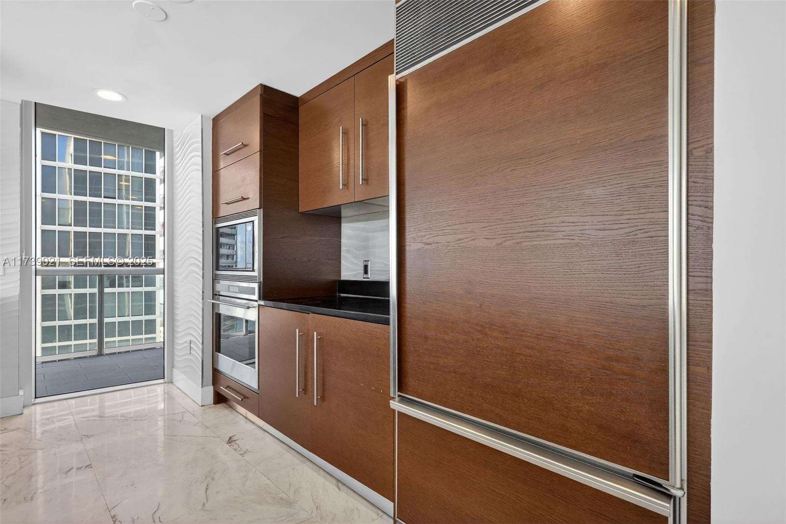 ICON BRICKELL CONDO NO 3 - 485 Brickell Ave, Miami, FL 33131 | Picture 15