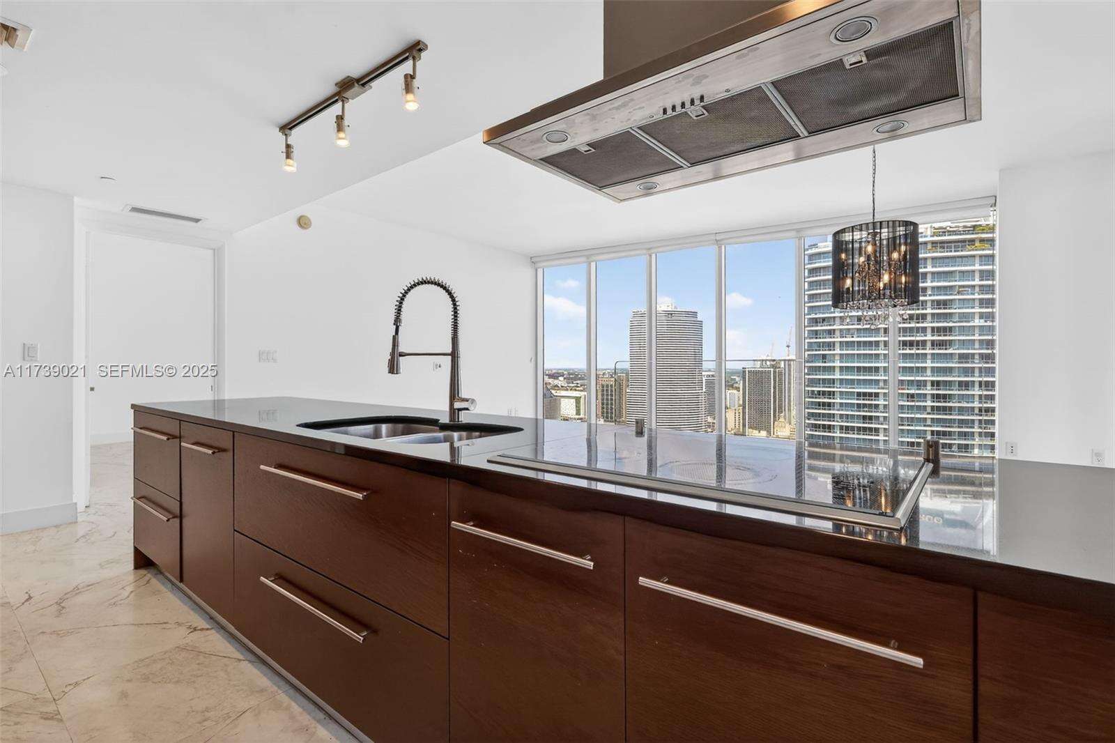 ICON BRICKELL CONDO NO 3 - 485 Brickell Ave, Miami, FL 33131 | Picture 17