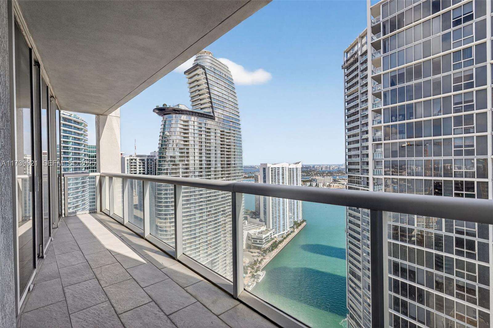ICON BRICKELL CONDO NO 3 - 485 Brickell Ave, Miami, FL 33131 | Picture 26