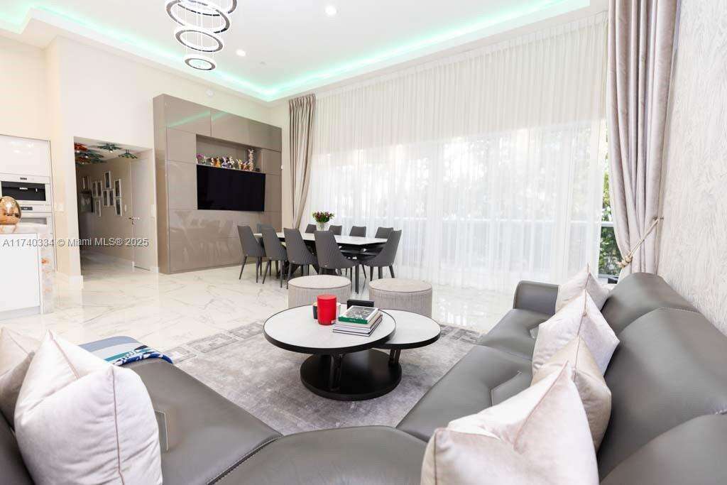 BEACH CLUB THREE - 1800 Ocean Dr, Hallandale Beach, FL 33009 | Picture 2