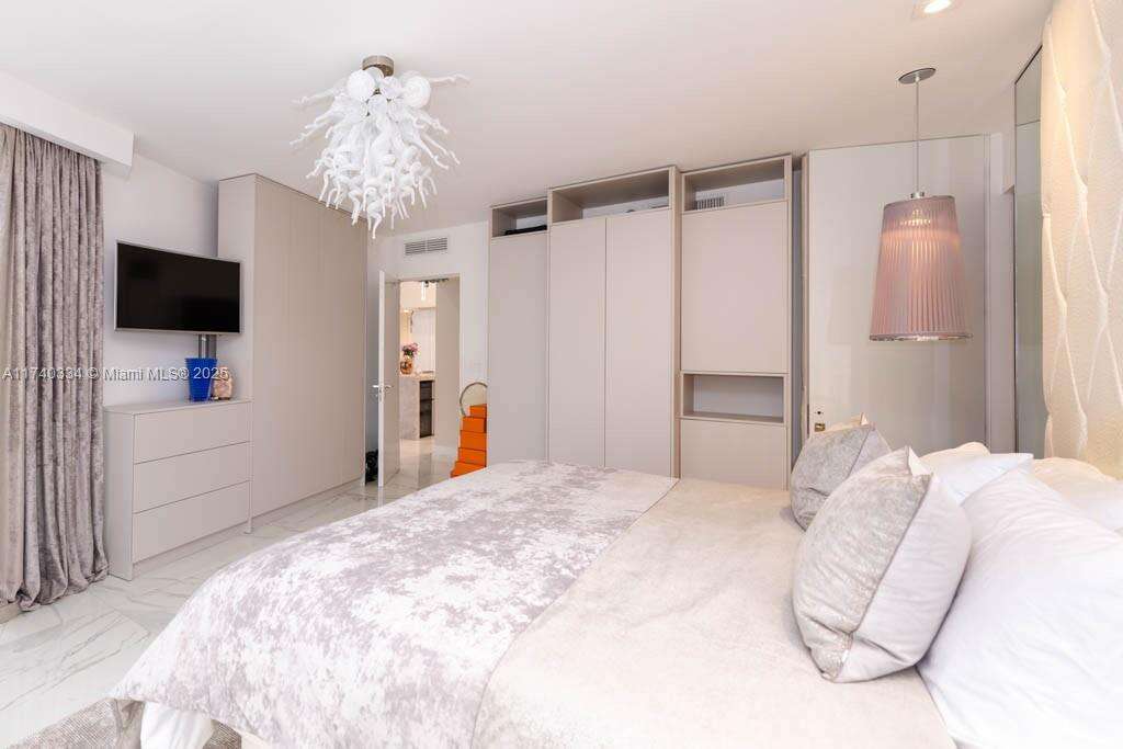 BEACH CLUB THREE - 1800 Ocean Dr, Hallandale Beach, FL 33009 | Picture 63