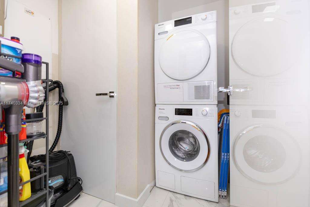 BEACH CLUB THREE - 1800 Ocean Dr, Hallandale Beach, FL 33009 | Picture 80