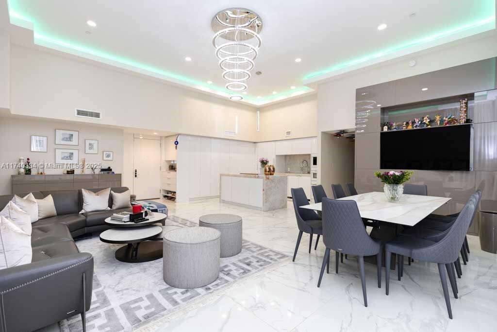 BEACH CLUB THREE - 1800 Ocean Dr, Hallandale Beach, FL 33009 | Picture 9