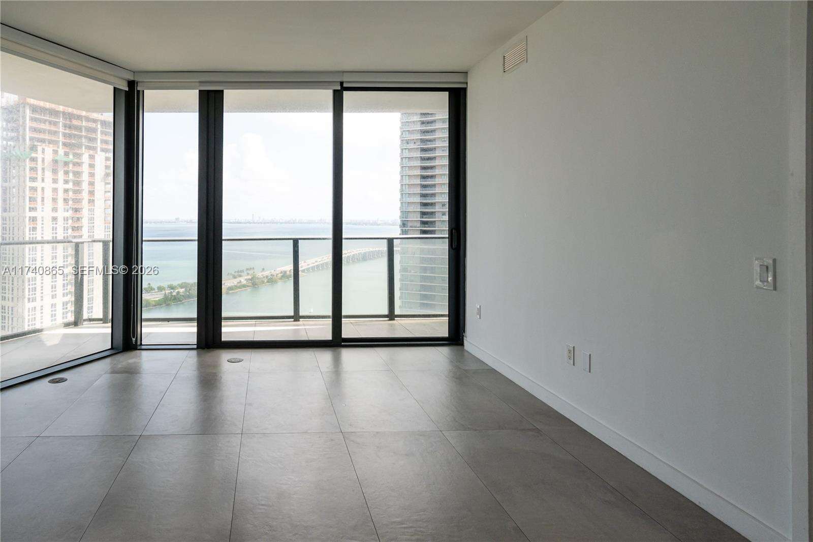 Paraiso Bayviews at Miami, FL 33137 - For Sale photo 1