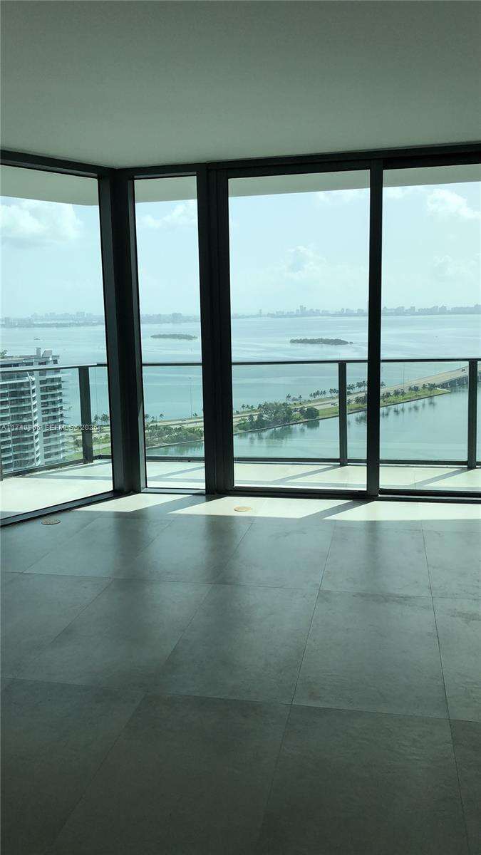 Paraiso Bayviews at Miami, FL 33137 - For Sale photo 11