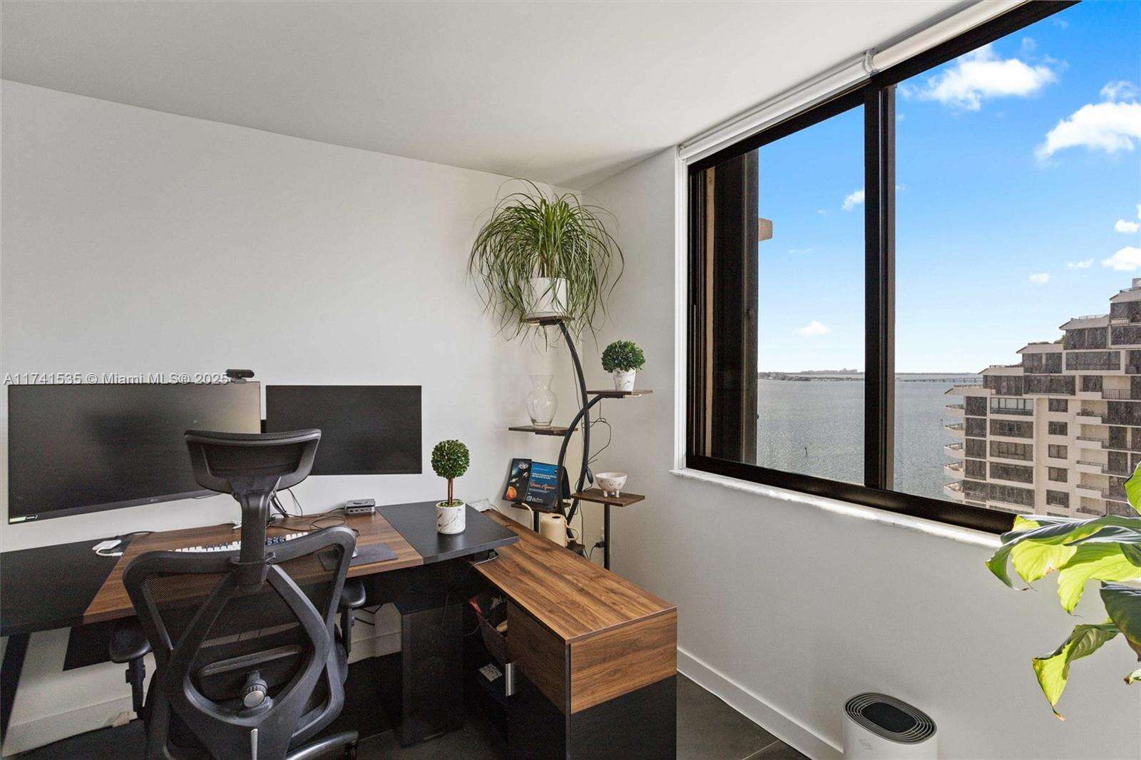 Brickell Key 2 at 540 Brickell Key Dr, Miami, FL 33131 - For Sale photo 29