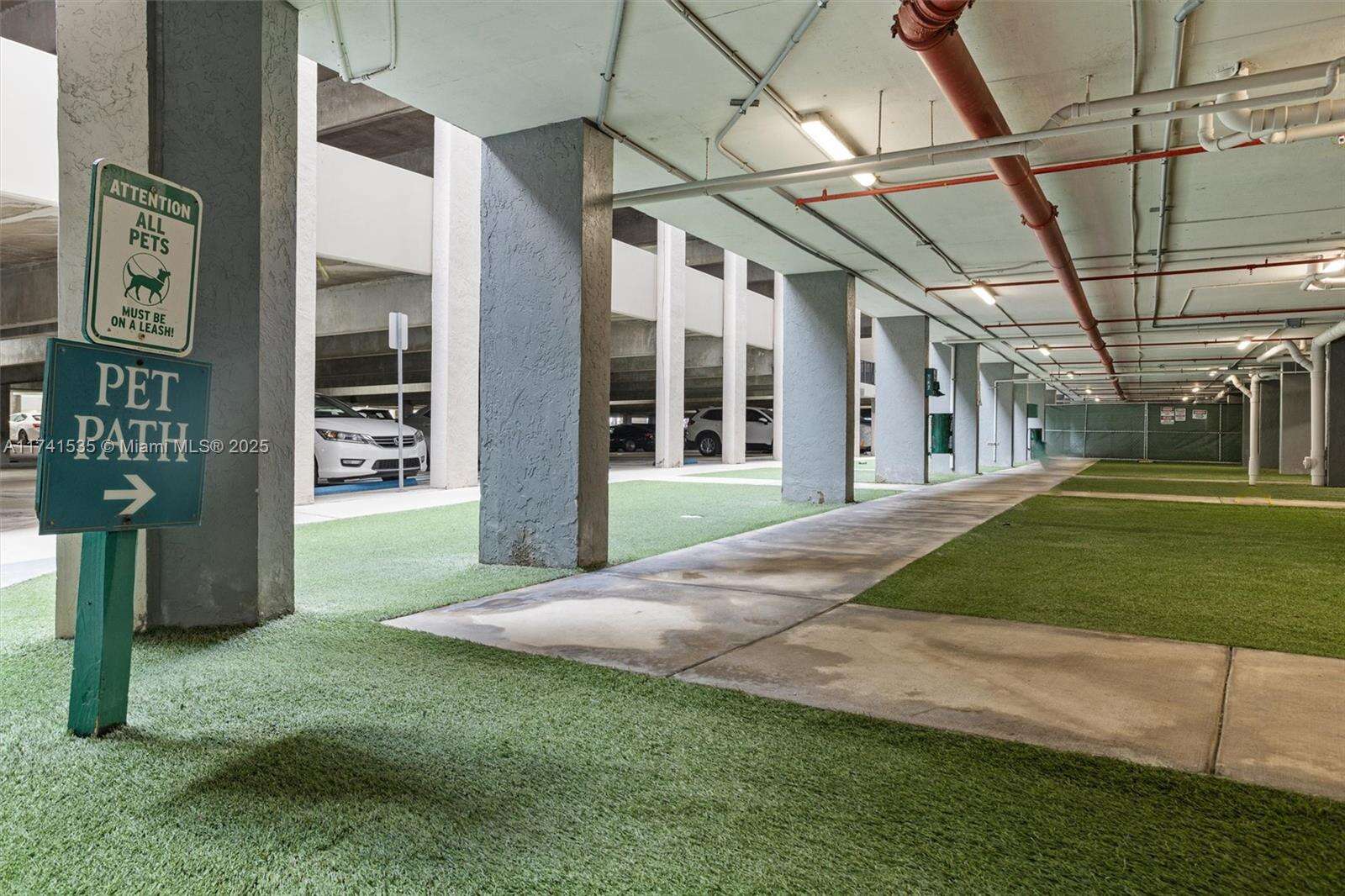 Brickell Key 2 at 540 Brickell Key Dr, Miami, FL 33131 - For Sale photo 34