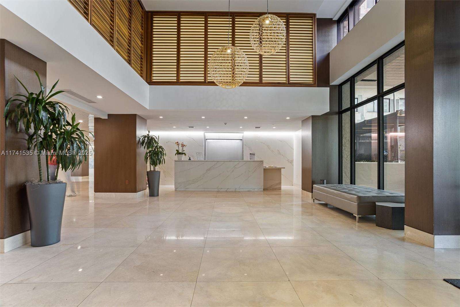 Brickell Key 2 at 540 Brickell Key Dr, Miami, FL 33131 - For Sale photo 38