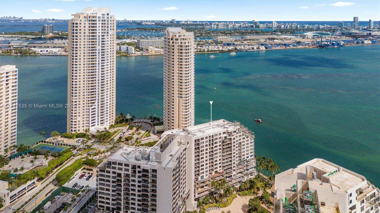 Brickell Key 2 at 540 Brickell Key Dr, Miami, FL 33131 - For Sale photo 45