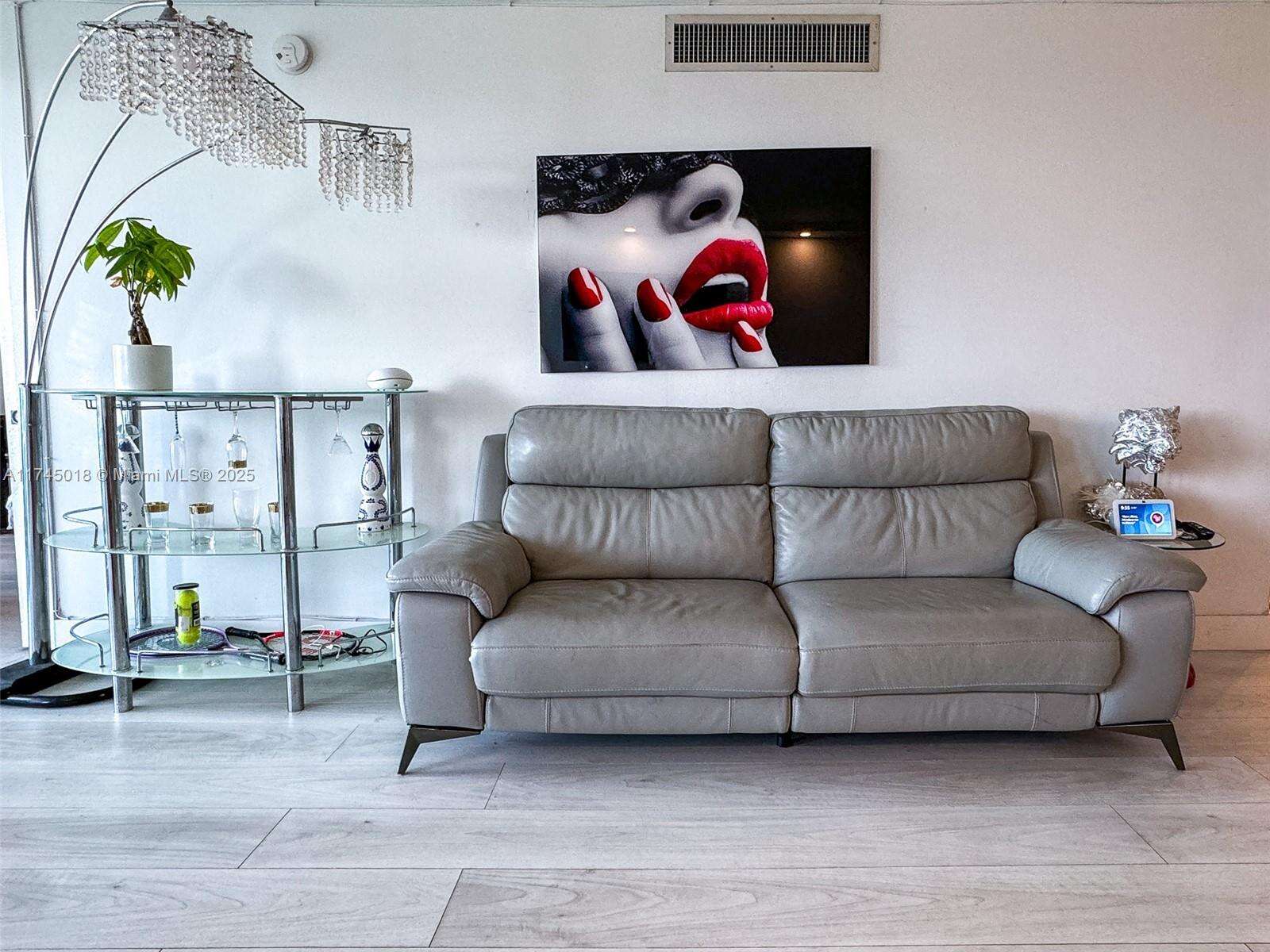 Arlen House at 100 Bayview Dr, Sunny Isles Beach, FL 33160 - For Sale photo 4