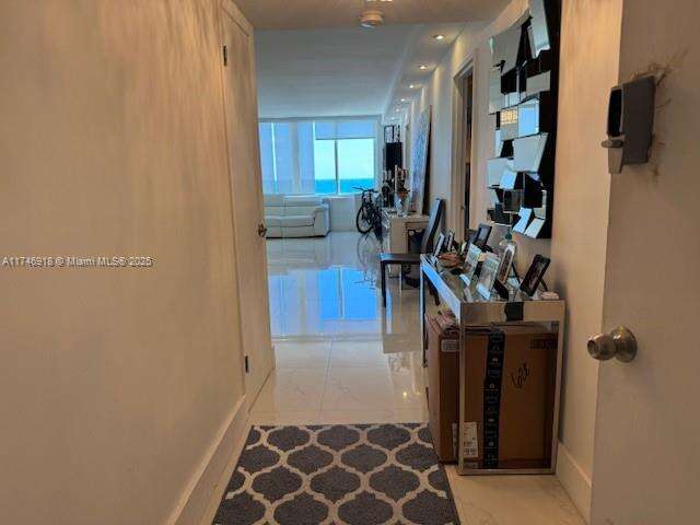 The Carriage House at 5401 Collins Ave, Miami Beach, FL 33140 - For Sale photo 15