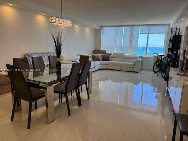 The Carriage House at 5401 Collins Ave, Miami Beach, FL 33140 - For Sale photo 21