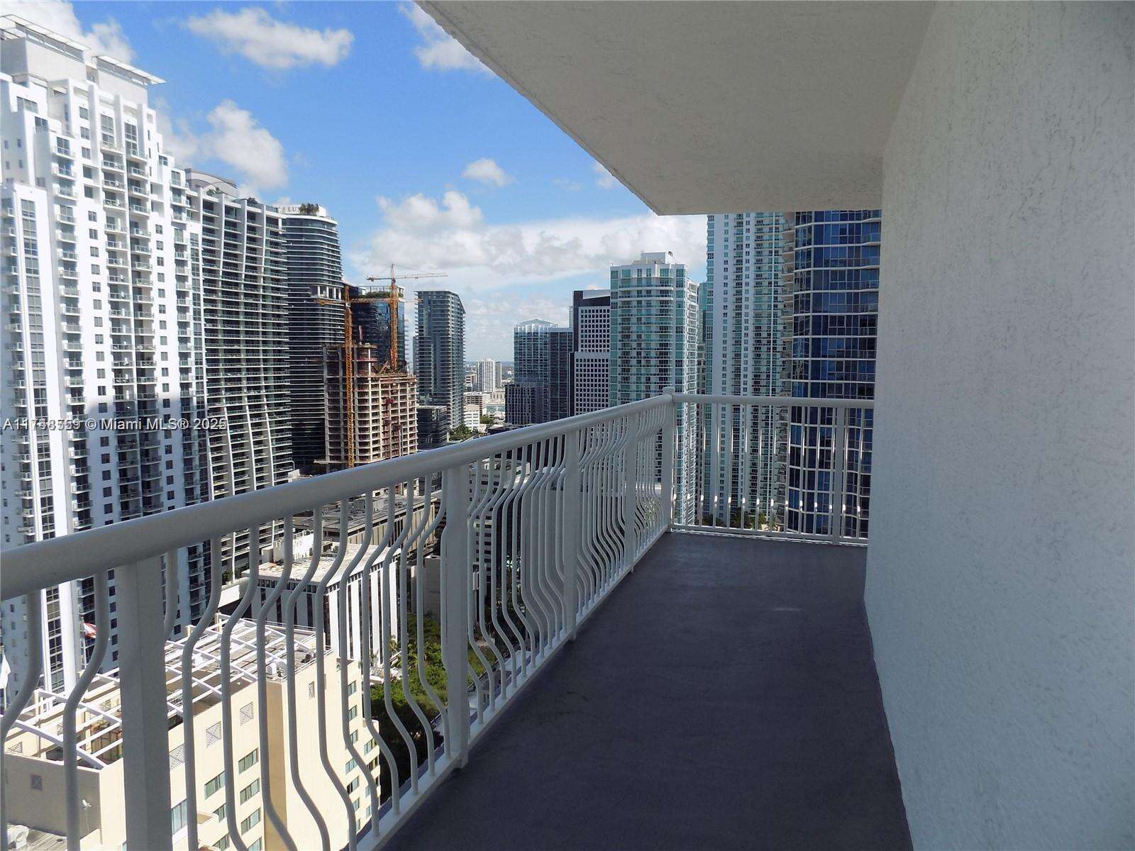 The Club At Brickell Bay at 1200 Brickell Bay Dr, Miami, FL 33131 - For Sale photo 10