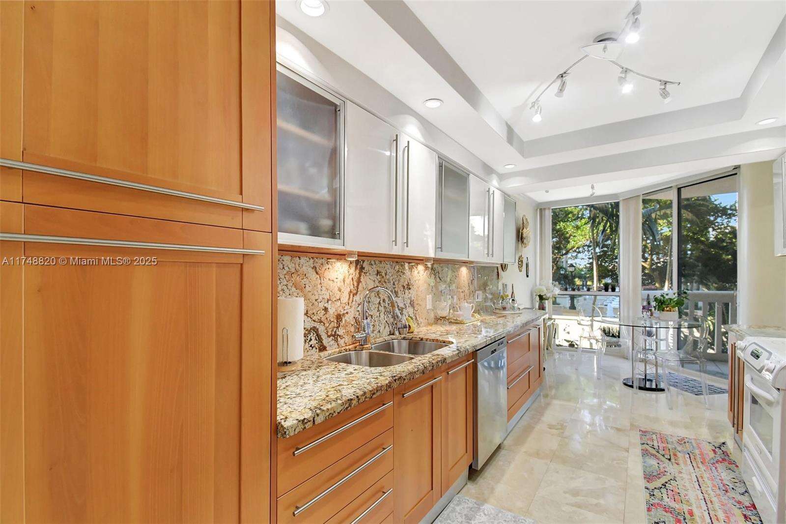 2000 Williams Island at 2000 Island Blvd, Aventura, FL 33160 - For Sale photo 12