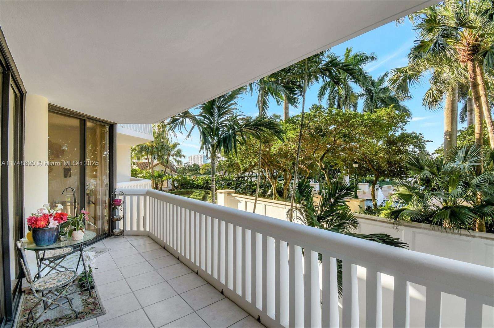 2000 Williams Island at 2000 Island Blvd, Aventura, FL 33160 - For Sale photo 4