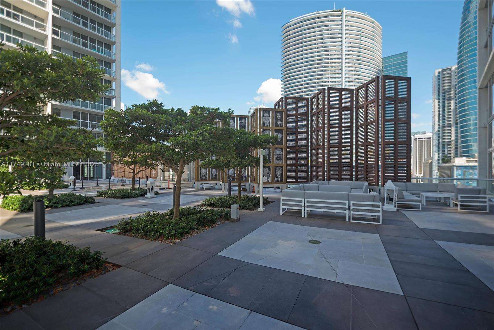 Icon Brickell 3 at 485 Brickell Ave, Miami, FL 33131 - For Sale photo 14