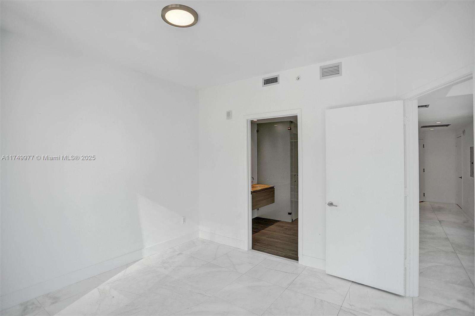 Biscayne Beach at 2900 7 Ave, Miami, FL 33137 - For Sale photo 16