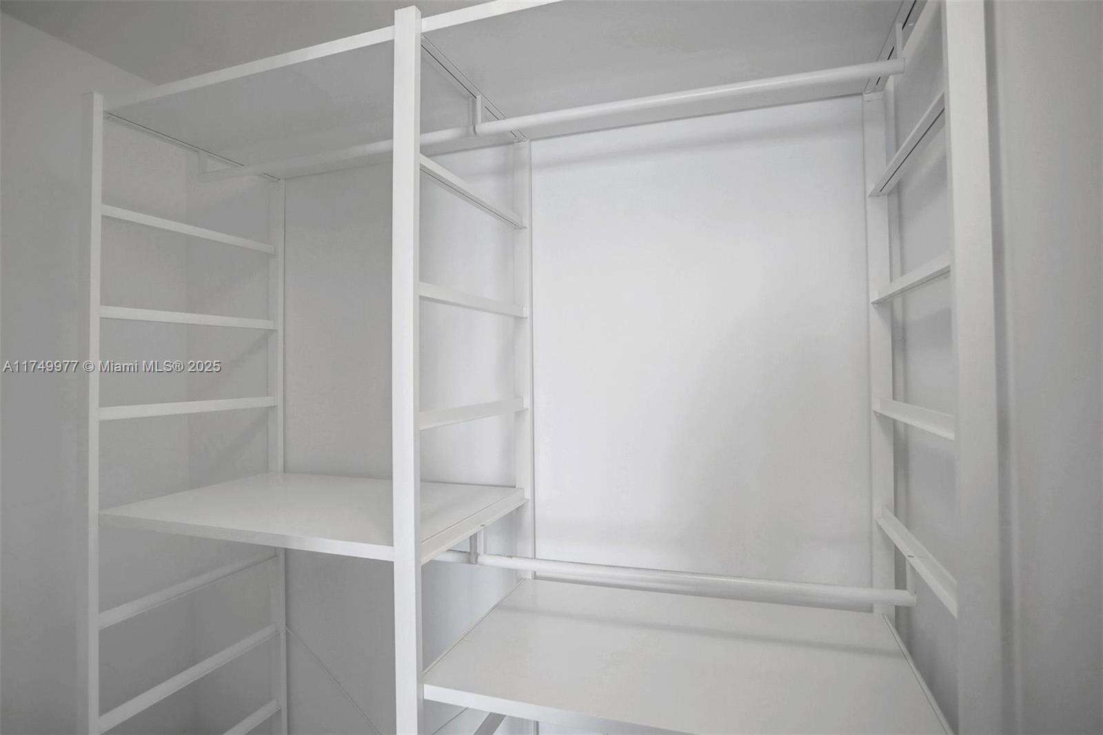 Biscayne Beach at 2900 7 Ave, Miami, FL 33137 - For Sale photo 17